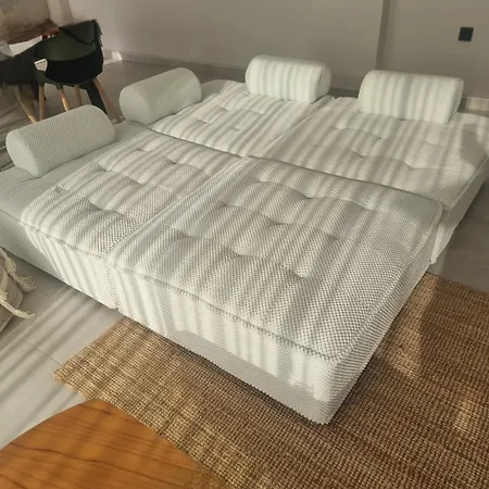 Daire Atheras - Lassu Retreat Zóla