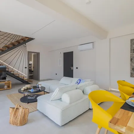 Atheras - Lassu Retreat *